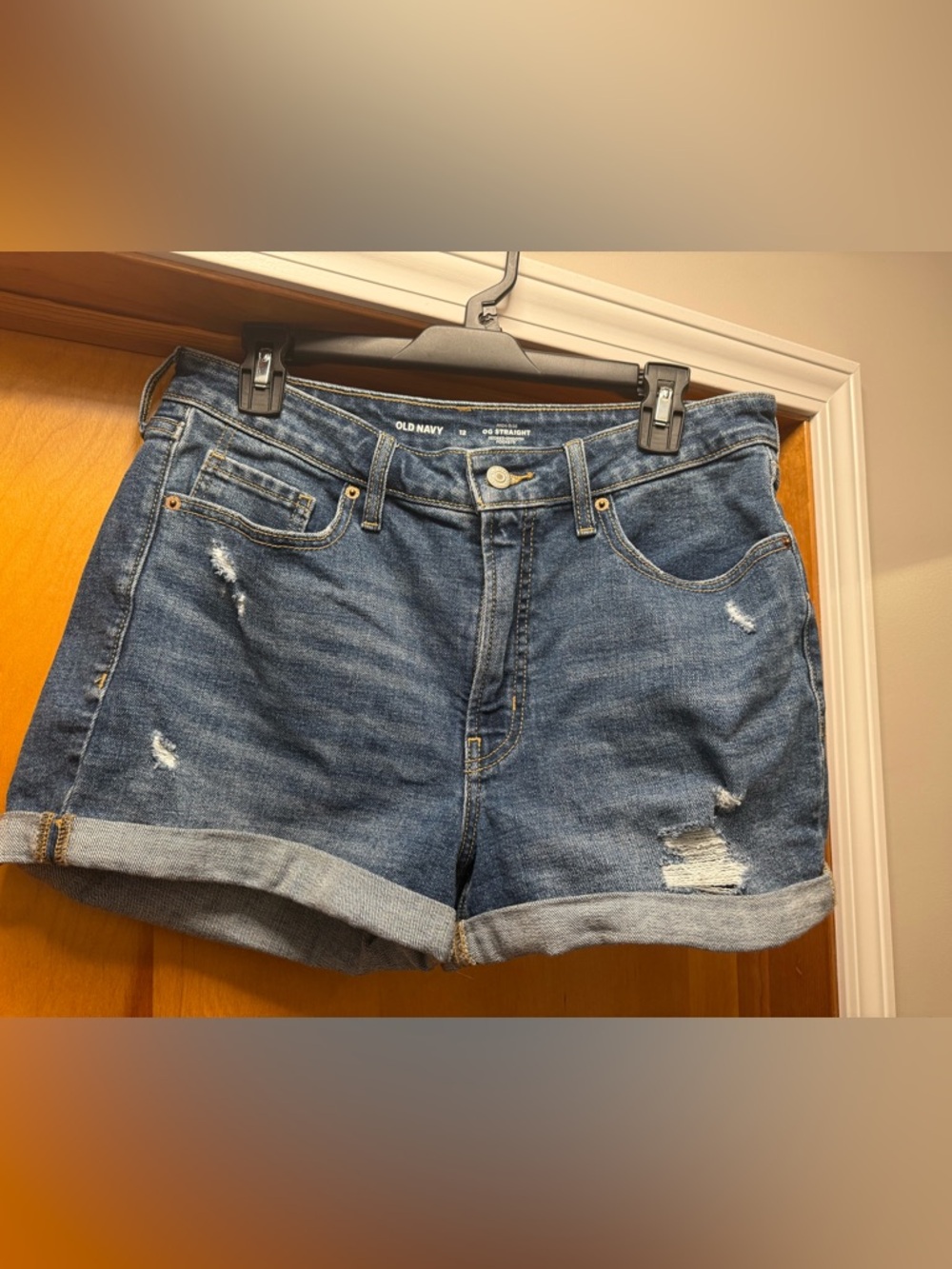 Old Navy Distressed Rolled Cuff Denim Shorts - Blue Wash- High Rise